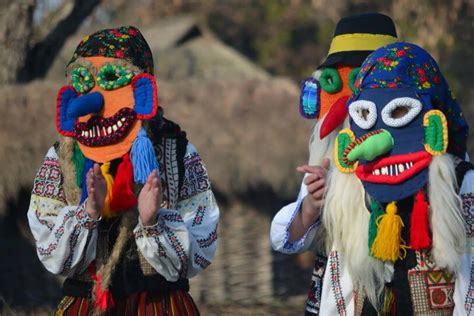 cultura rumana mujeres|Cultura y Tradiciones Rumanas: Explora las。